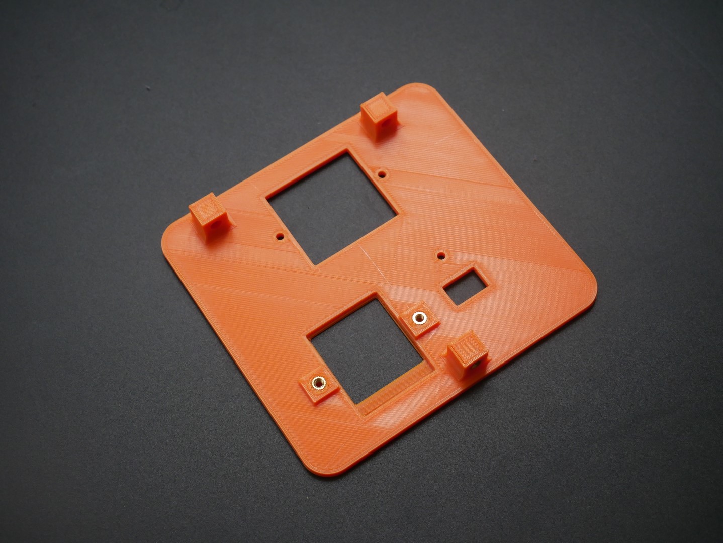 WizSocket - Cloud-Connected IoT AC Socket, Device Assembly