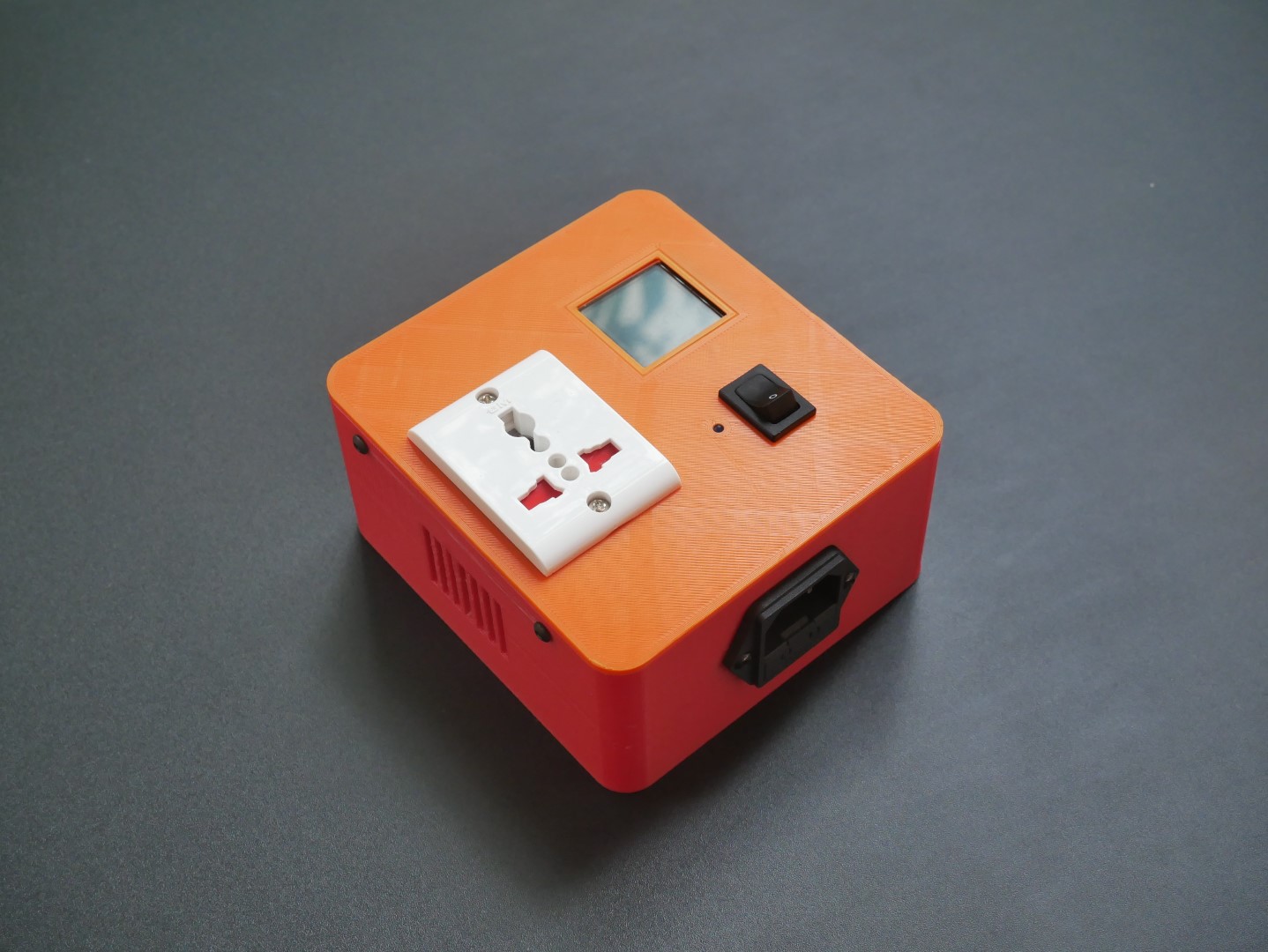 WizSocket - Cloud-Connected IoT AC Socket, Device Assembly