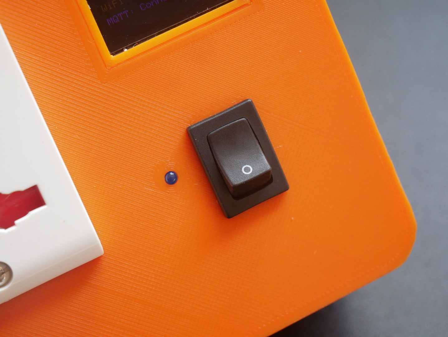 WizSocket - Cloud-Connected IoT AC Socket, Device Assembly