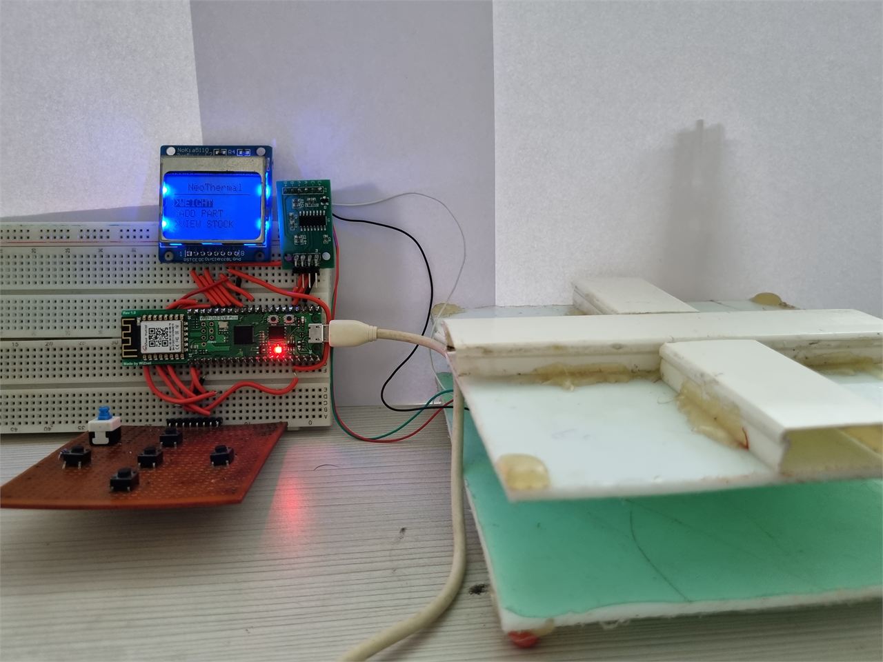 Pictures and Video demonstration of breadboard prototype: