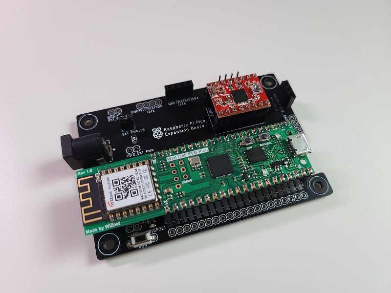 WiFi controlled display turntable, Hardware