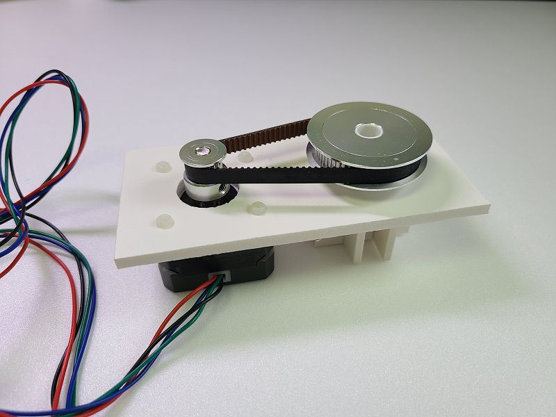 WiFi controlled display turntable, Hardware