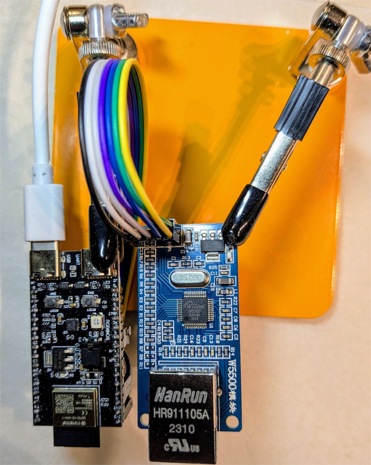 source : https://github.com/shariltumin/esp32-h2-w5500-micropython/blob/main/foto/PXL_20260107_162813968~3.jpg