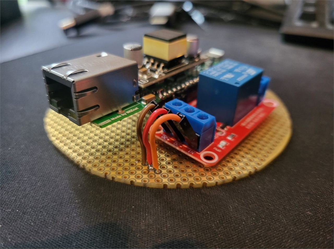 WiZ PoeQi : Internet-connected Wireless Qi Charger, Build Instructions