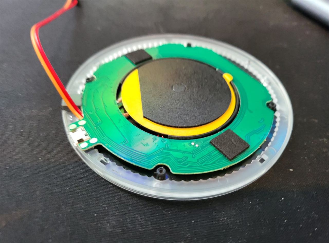 WiZ PoeQi : Internet-connected Wireless Qi Charger, Build Instructions