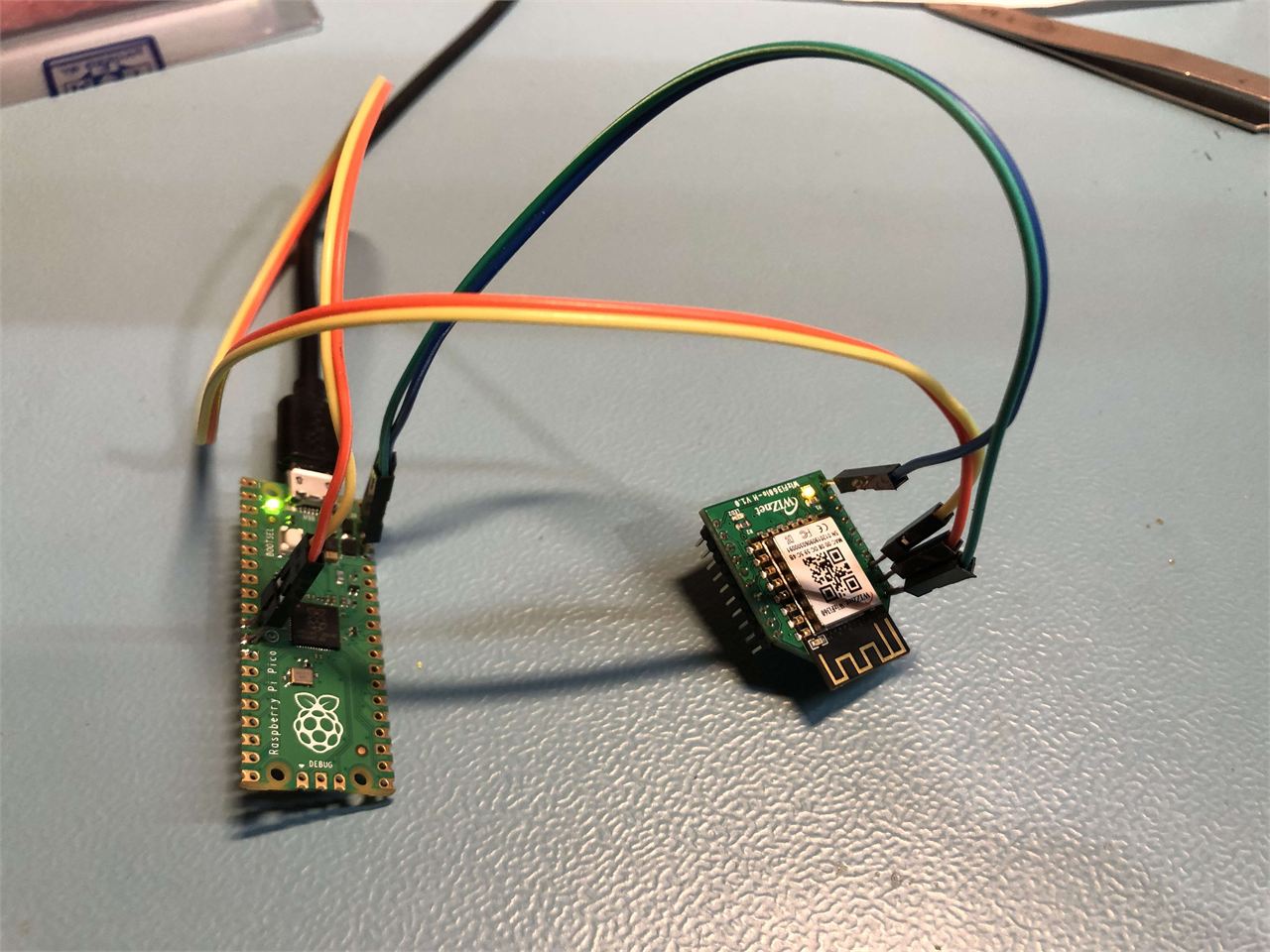 Agora Pico - ePaper display with RPi Pico and WiFi