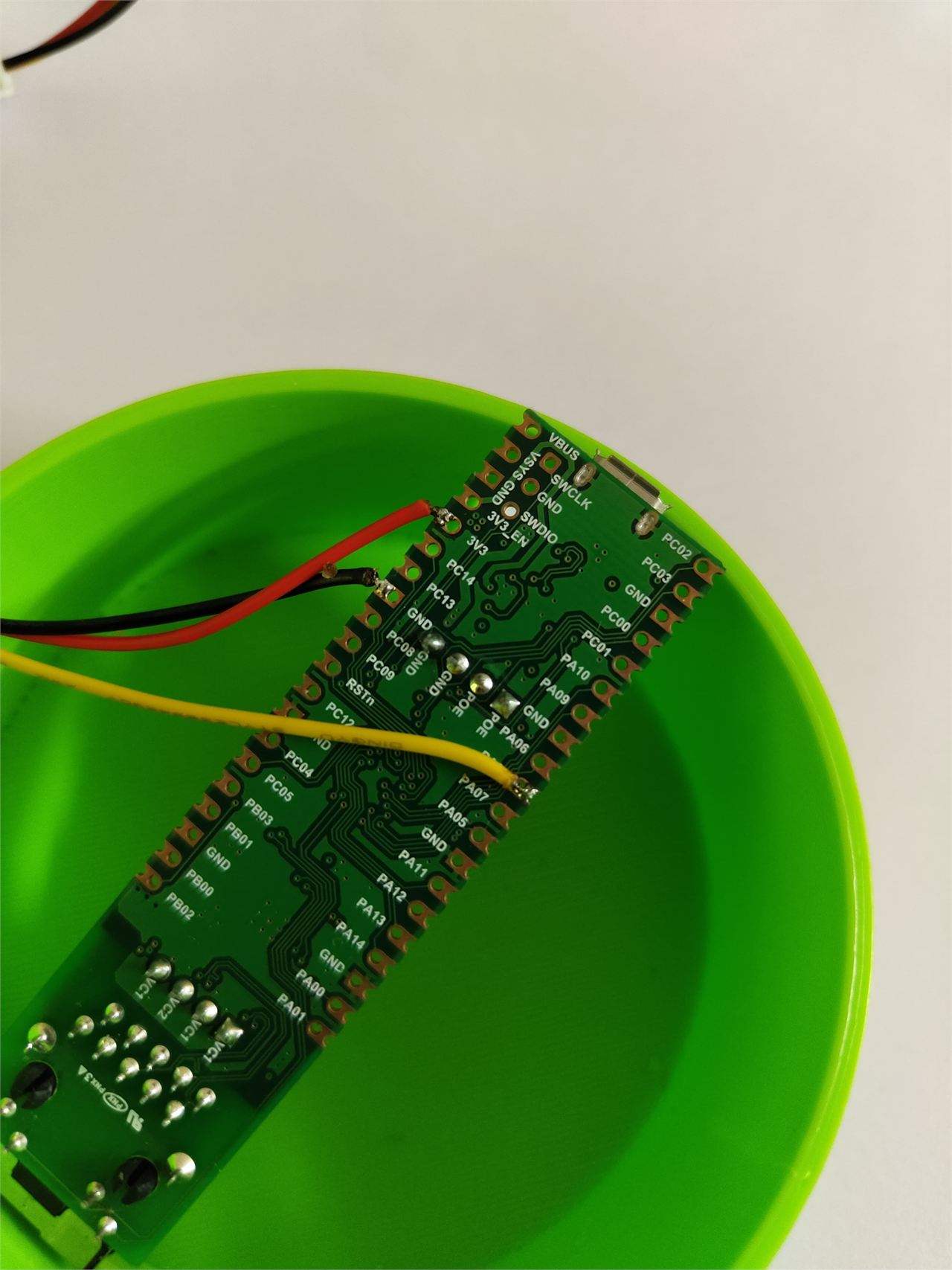 A simple SOIL MOISTURE LEVEL monitor