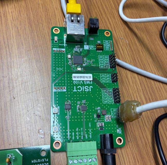 WIZnet Success Stories: SNMP-based Environmental Monitoring Converter Using W55RP20, Solution