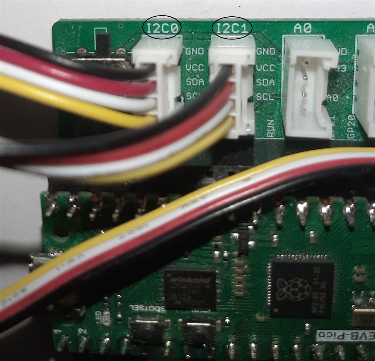 I2C0 Grove SSD1315 I2C1 Grove BME680